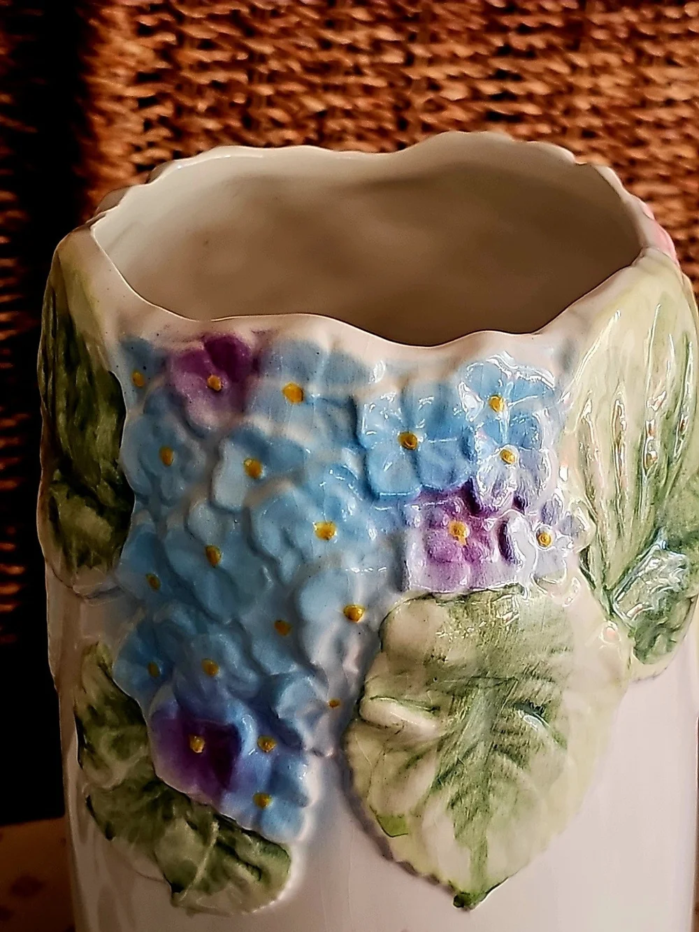 Vintage Pier 1 Imports Portugal White Floral Ceramic 10